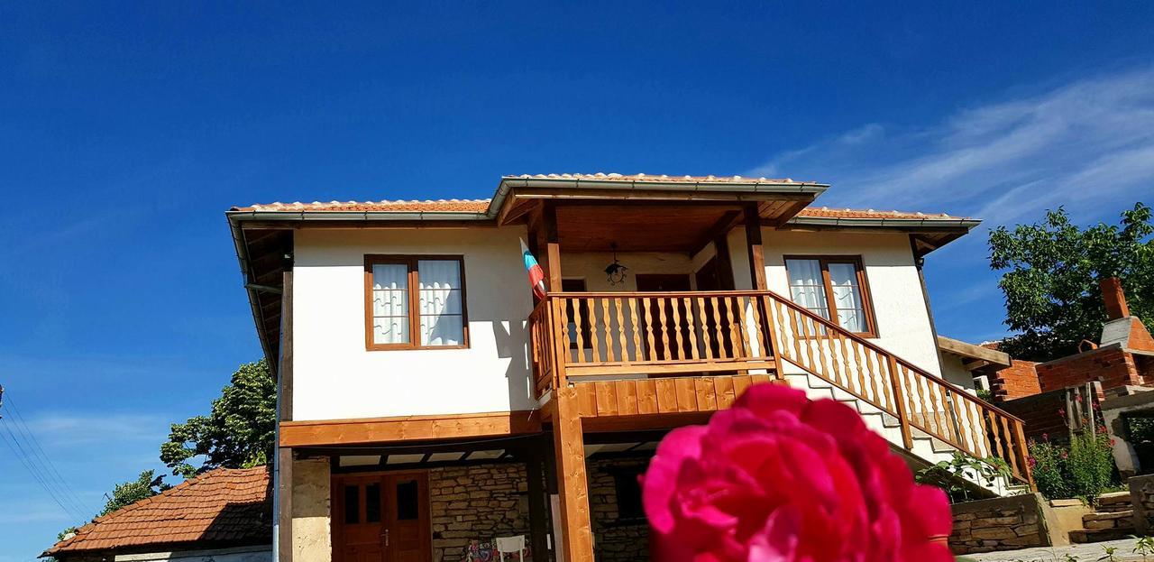 Casa Lambuh Hotel Exterior photo